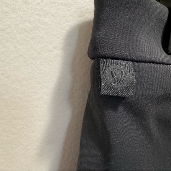 Lululemon On The Move Pant 28" Black Size 6 Activewear Sporty - Picture 11 of 16